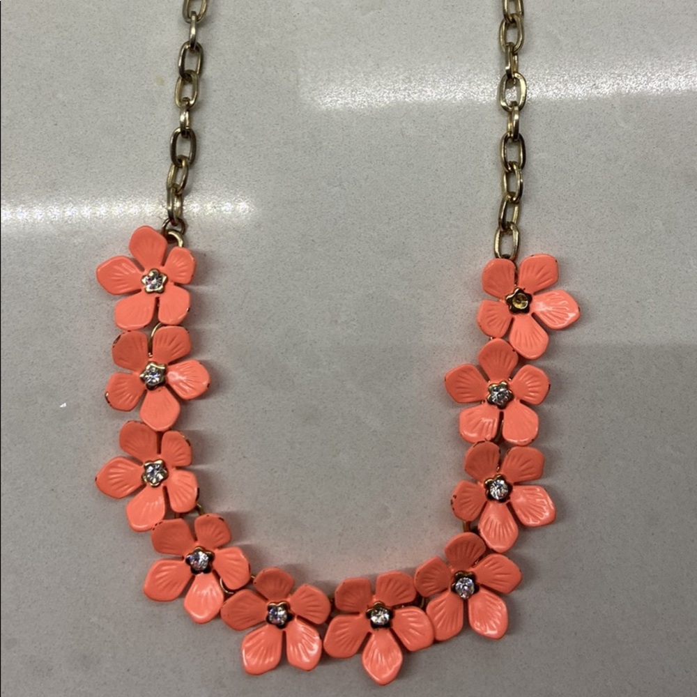 Flower necklace